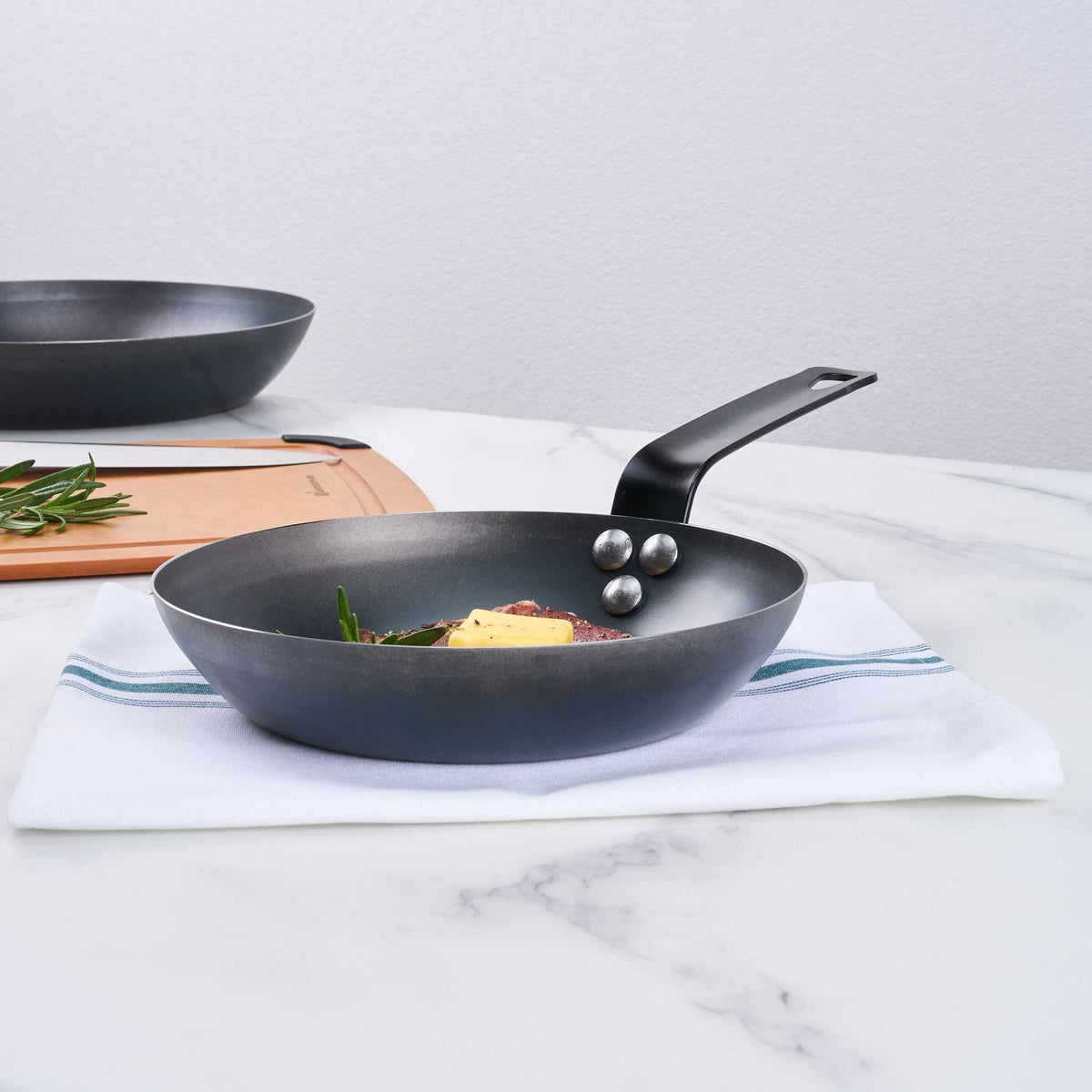 Met Lux 1 Black Carbon Steel 8" Pre-Seasoned Fry Pan and 1 Black Silicone Pan Handle Sleeve