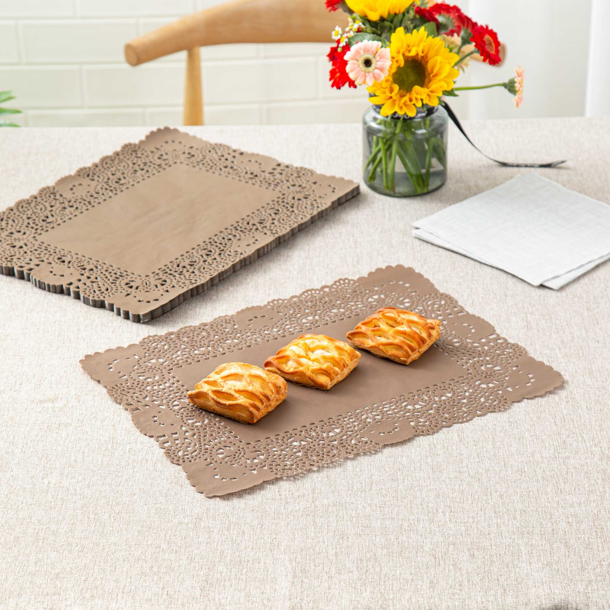 Pastry Tek Rectangle Brown Paper Doilies - Lace - 15 3/4" x 12" - 4000 count box