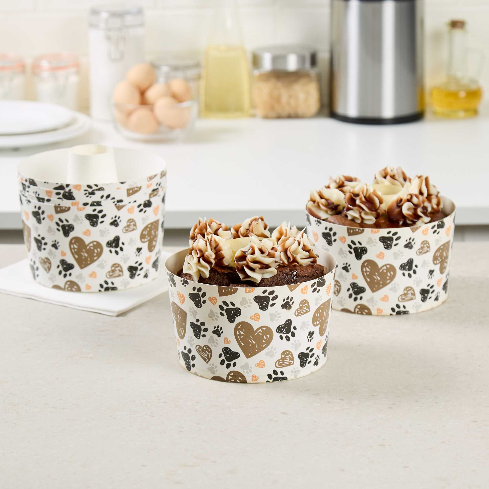Panificio 53 oz Paper Angel Food Tube Pan - Paw Print, Greaseproof - 6 1/4" x 6 1/4" x 3 3/4" - 100 count box