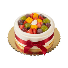 Pastry Tek Round Gold Cake Board - Scalloped Edge - 10