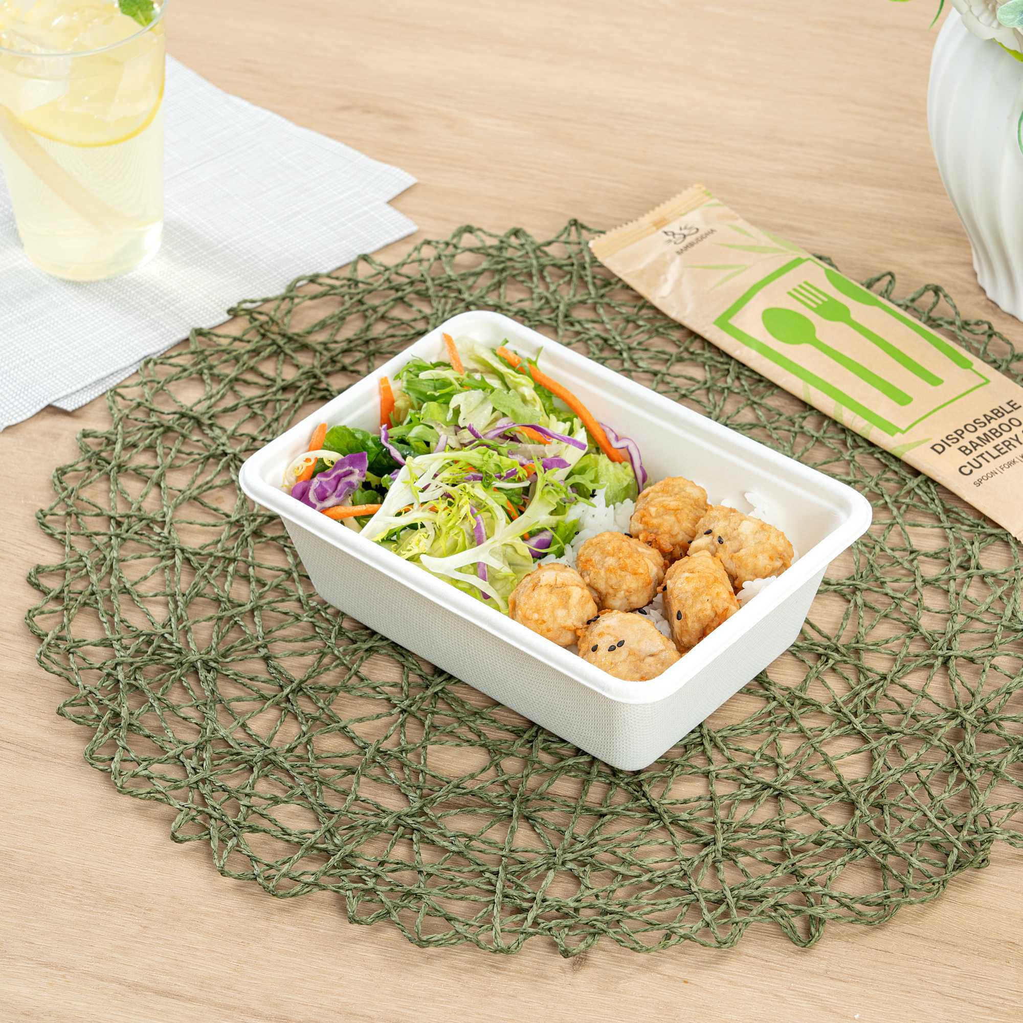 Pulp Safe No PFAS Added 27 oz Rectangle White Sugarcane / Bagasse Bowl - Home Compostable - 7" x 5" x 2 1/4" - 100 Count Box