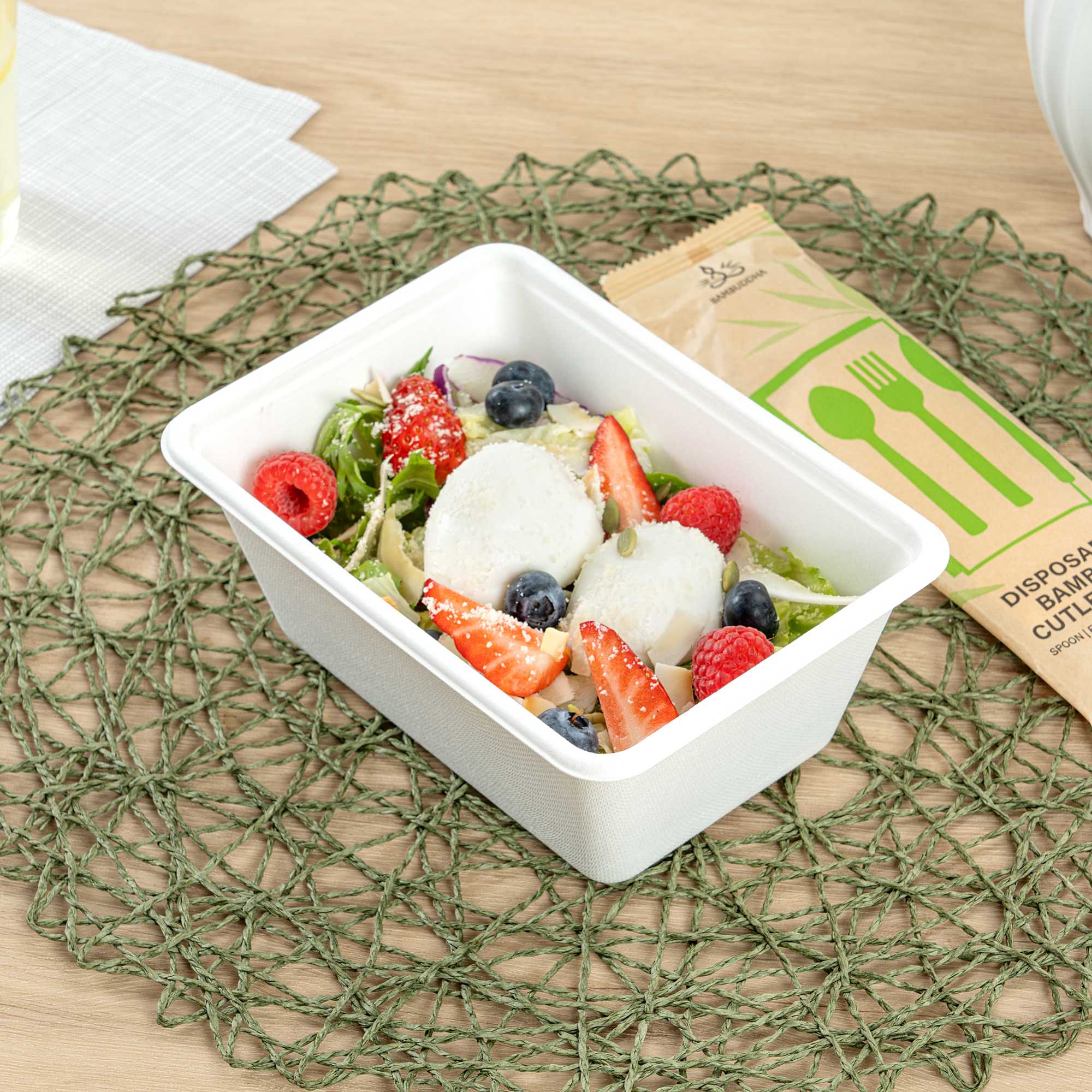 Pulp Safe No PFAS Added 34 oz Rectangle White Sugarcane / Bagasse Bowl - Home Compostable - 7" x 5" x 2 3/4" - 100 Count Box