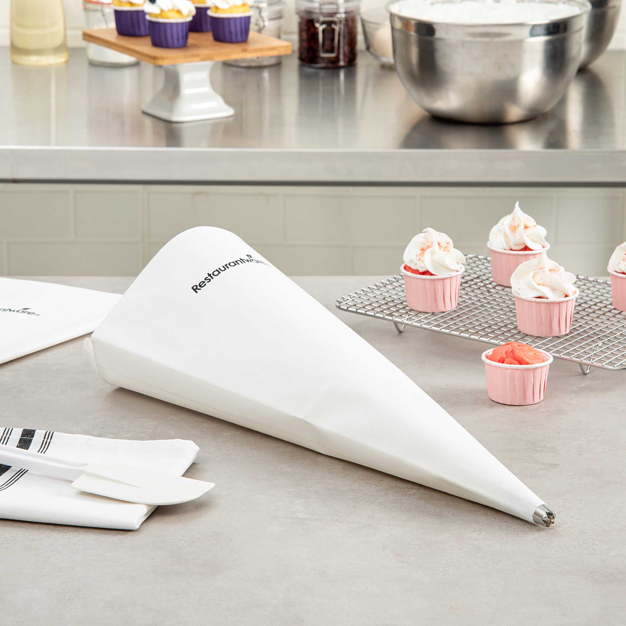 Pastry Tek Plastic Coated Canvas Reusable Pastry Piping Bag - 18" - 1 count box