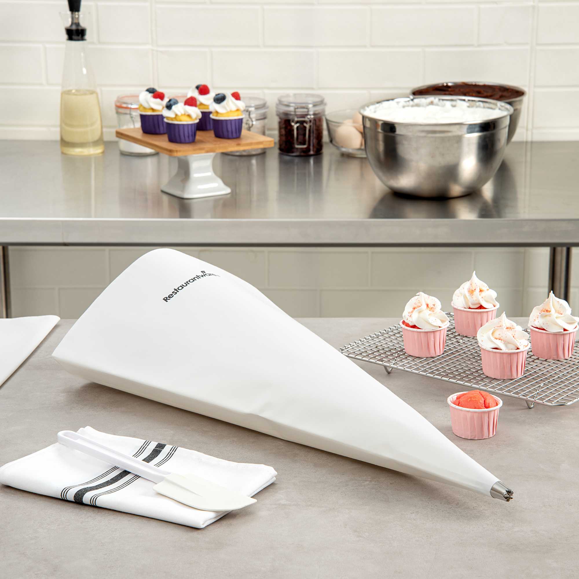 Pastry Tek Plastic Coated Canvas Reusable Pastry Piping Bag - 24" - 1 count box