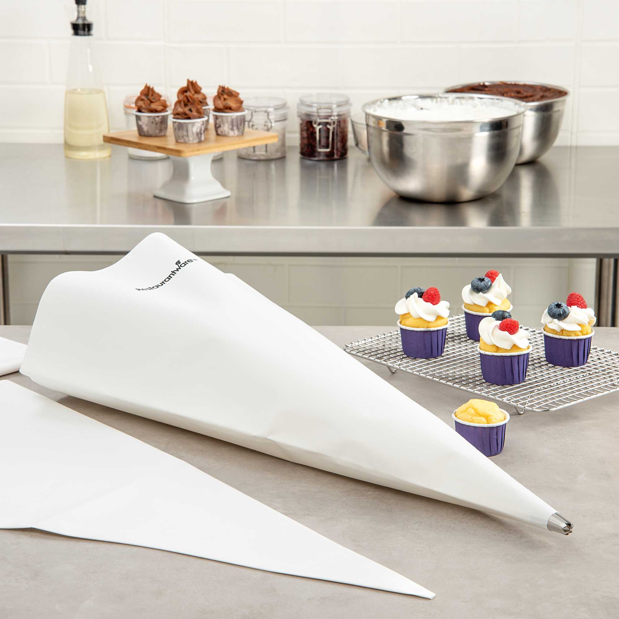Pastry Tek Plastic Coated Canvas Reusable Pastry Piping Bag - 26" - 1 count box