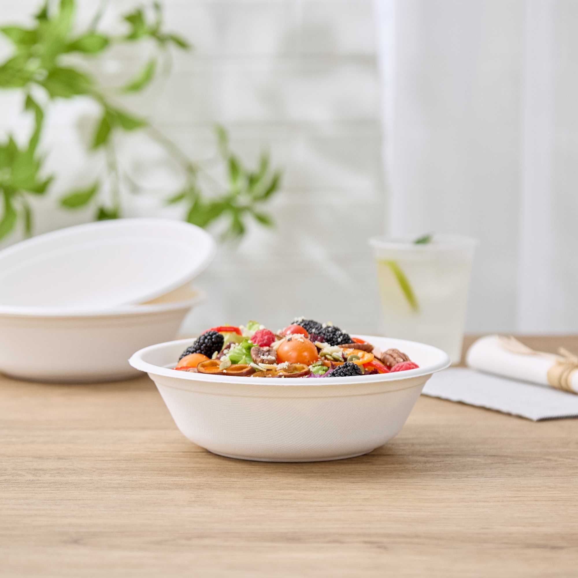 Pulp Safe No PFAS Added 32 oz Round White Sugarcane / Bagasse Bowl - Home Compostable - 8 1/4" x 8 1/4" x 2 1/2" - 100 count box