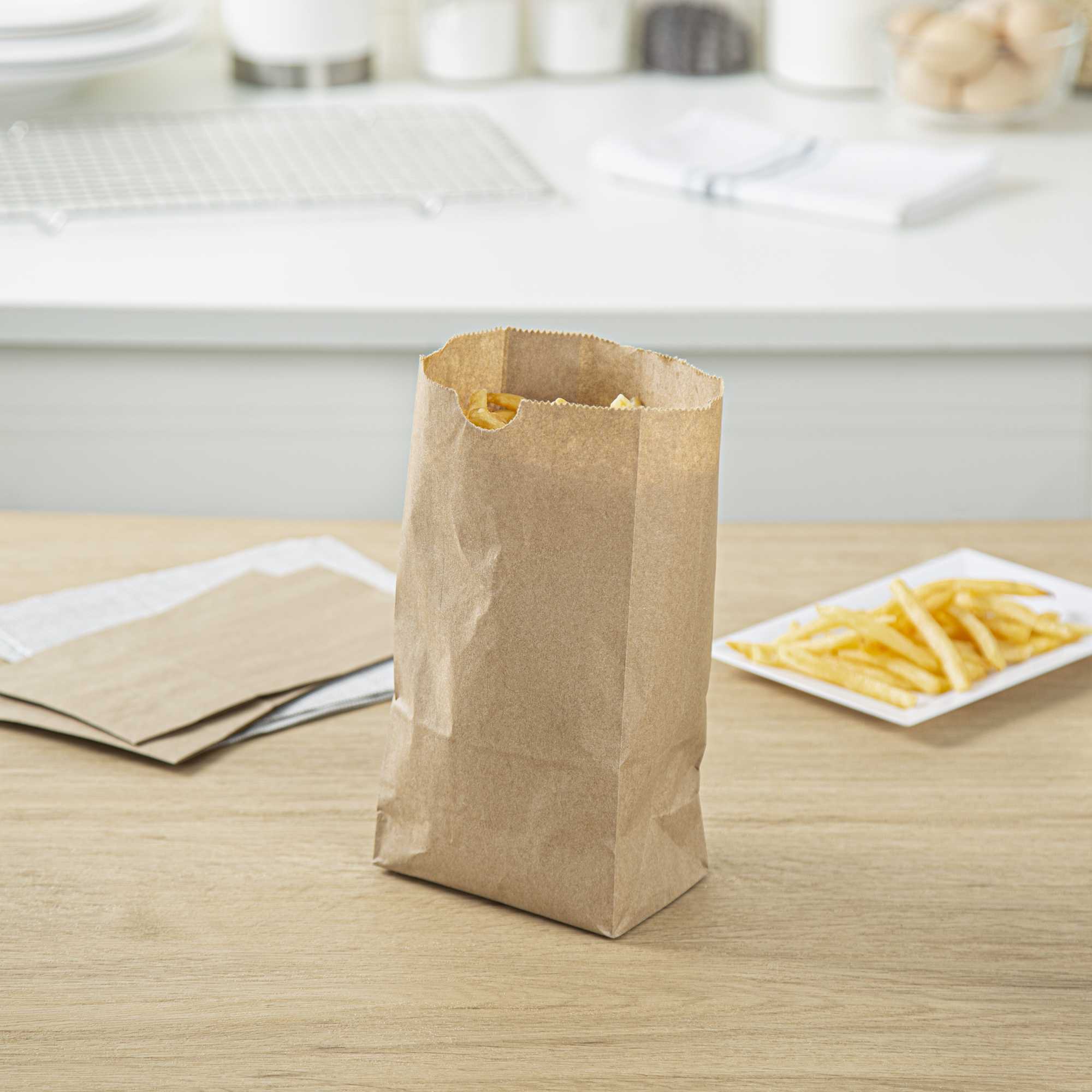 SustainaLite 3 lb Kraft Paper Bag - 4 3/4" x 3" x 8 1/2" - 500 count box