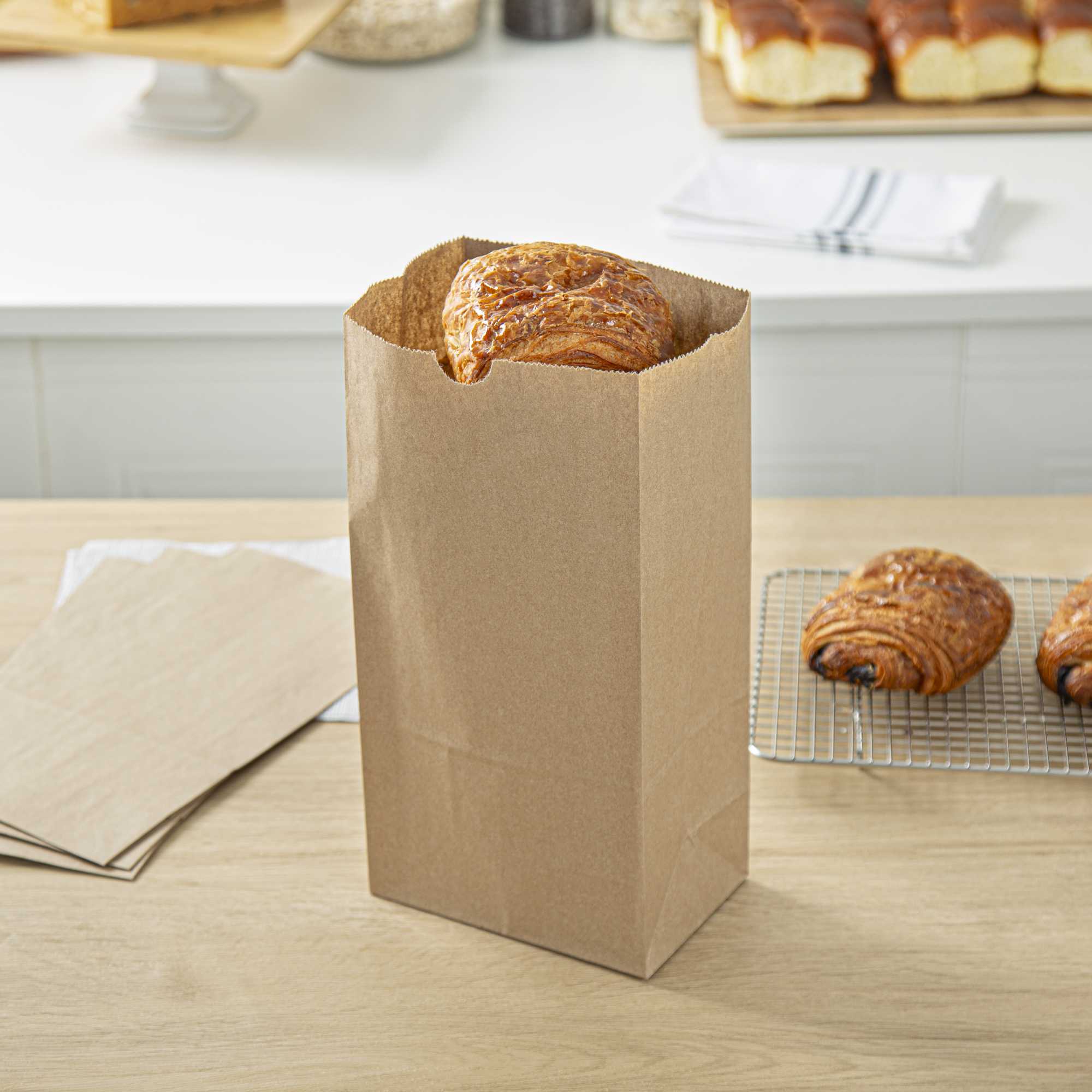 SustainaLite 8 lb Kraft Paper Bag - 6" x 4" x 12 1/2" - 500 count box