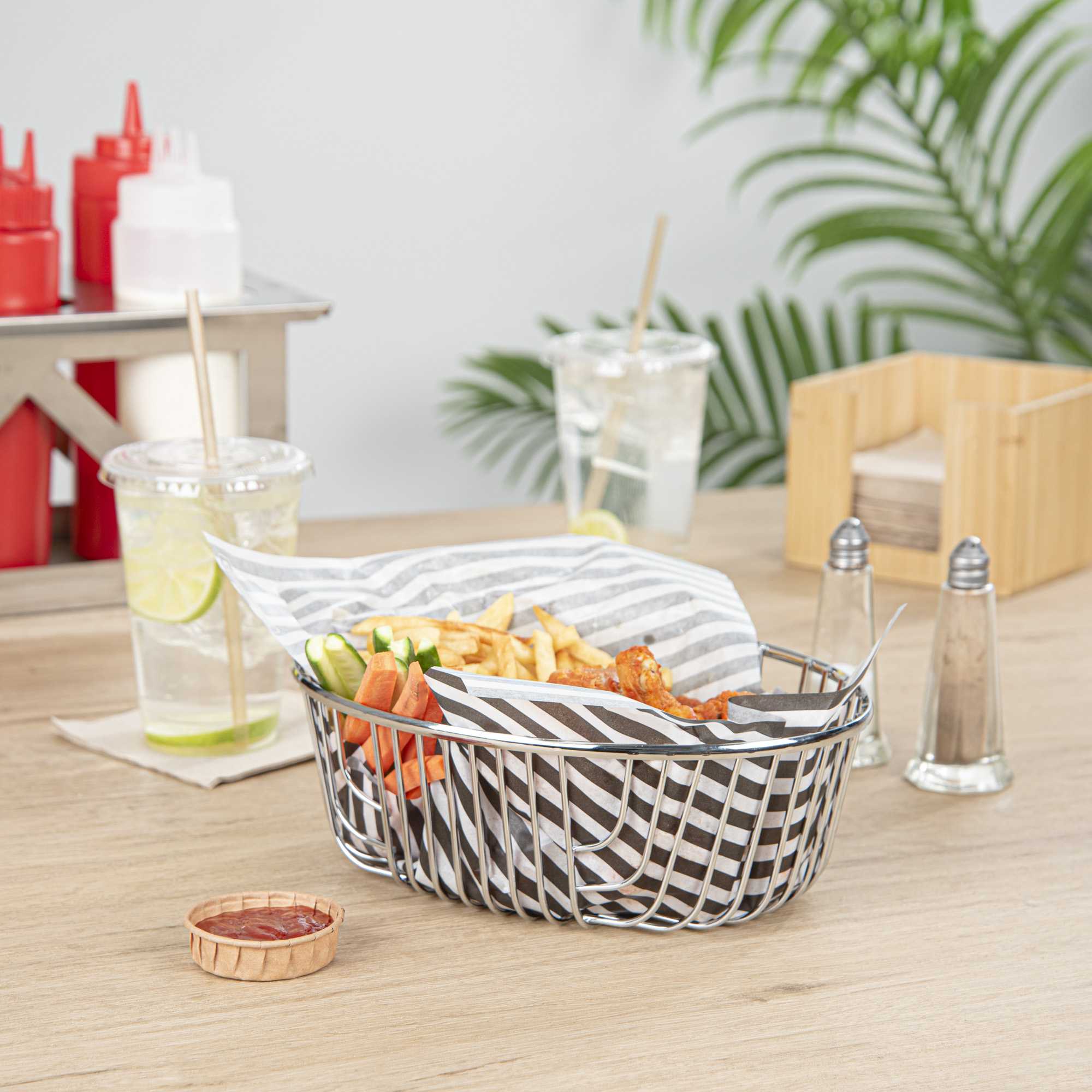 Met Lux Oval Chrome Wire Basket - 9 3/4" x 7" x 3 1/4" - 1 count box
