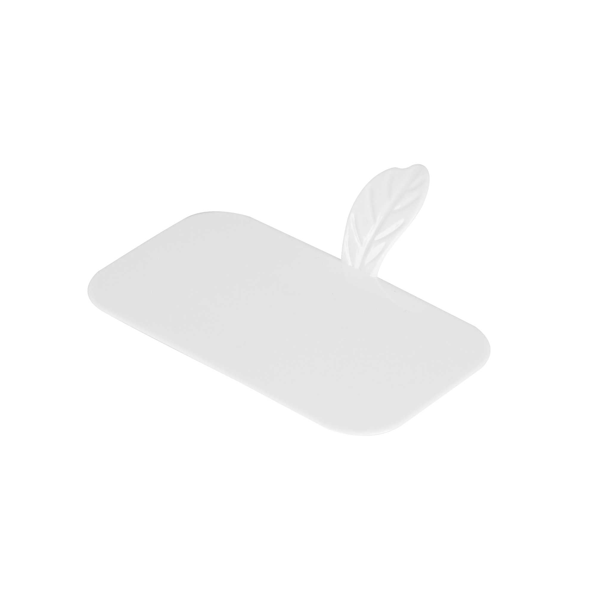 Pastry Tek Rectangle White Plastic Pastry Pallet - 4" x 2 1/4" x 1" - 100 count box