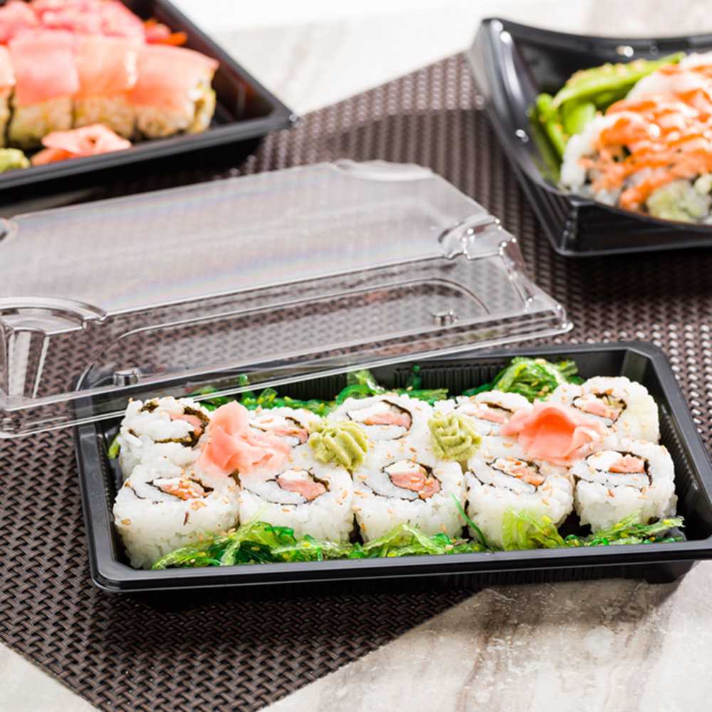 Roku Rectangle Black Plastic Large Take Out Sushi Tray - with Clear Lid - 8 3/4" x 5 1/2" x 2" - 100 count box