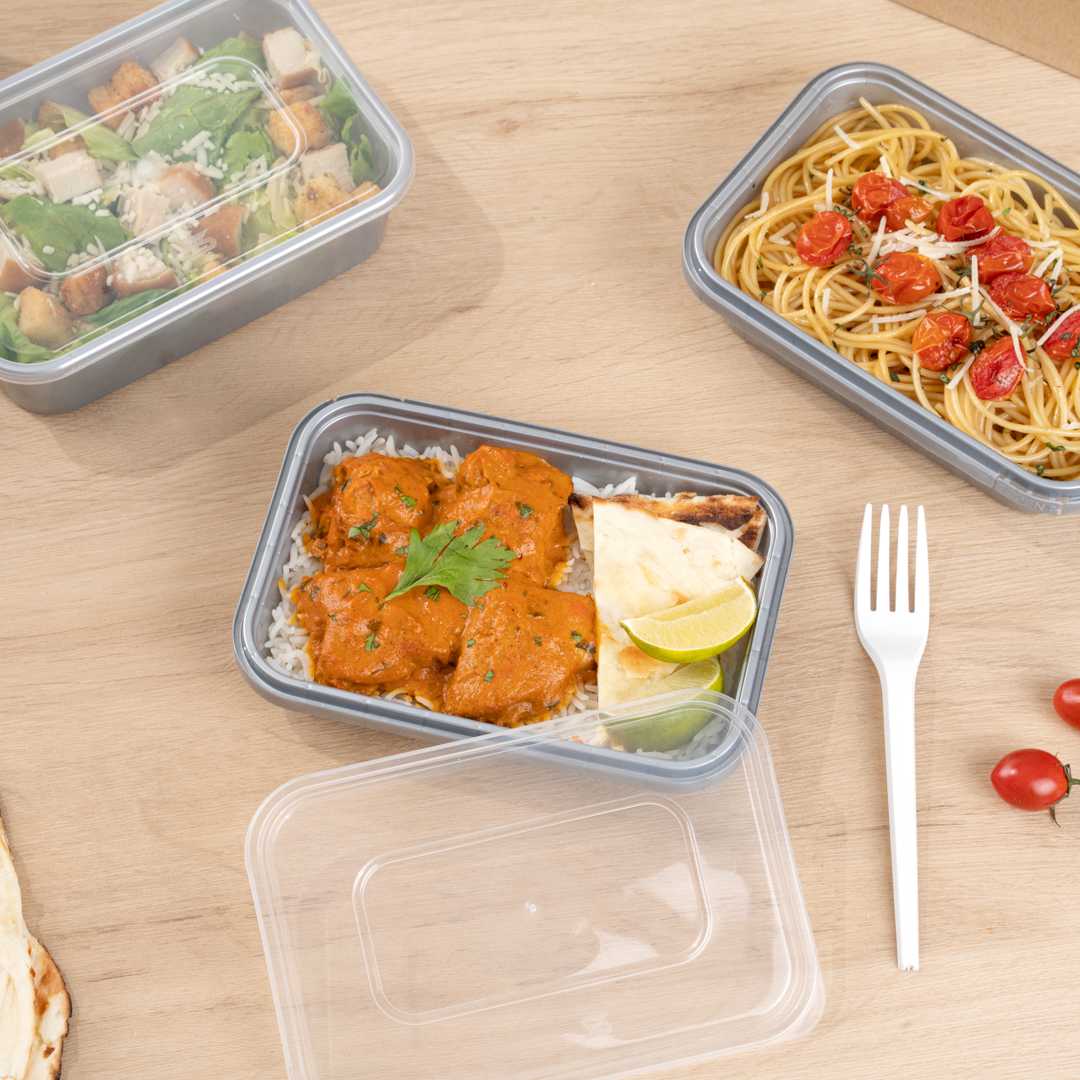 Futura 18 oz Silver Plastic Tamper-Evident Container - with Clear Lid, Microwavable - 7" x 4 3/4" x 1 1/4" - 100 count box