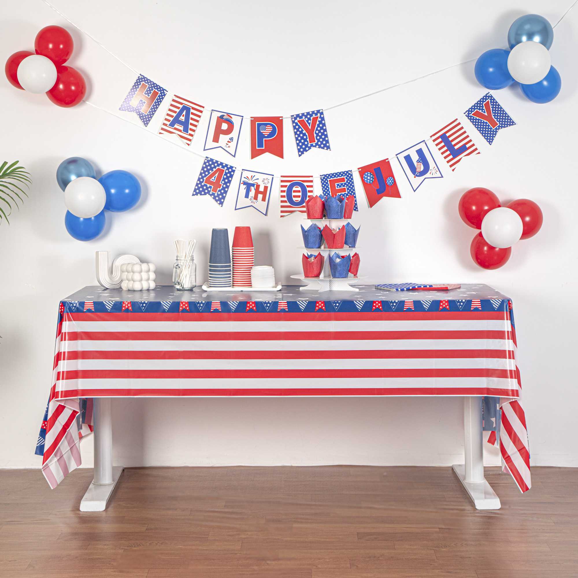Table Tek Rectangle US Flag Plastic Table Cover - 108" x 54" - 20 count box