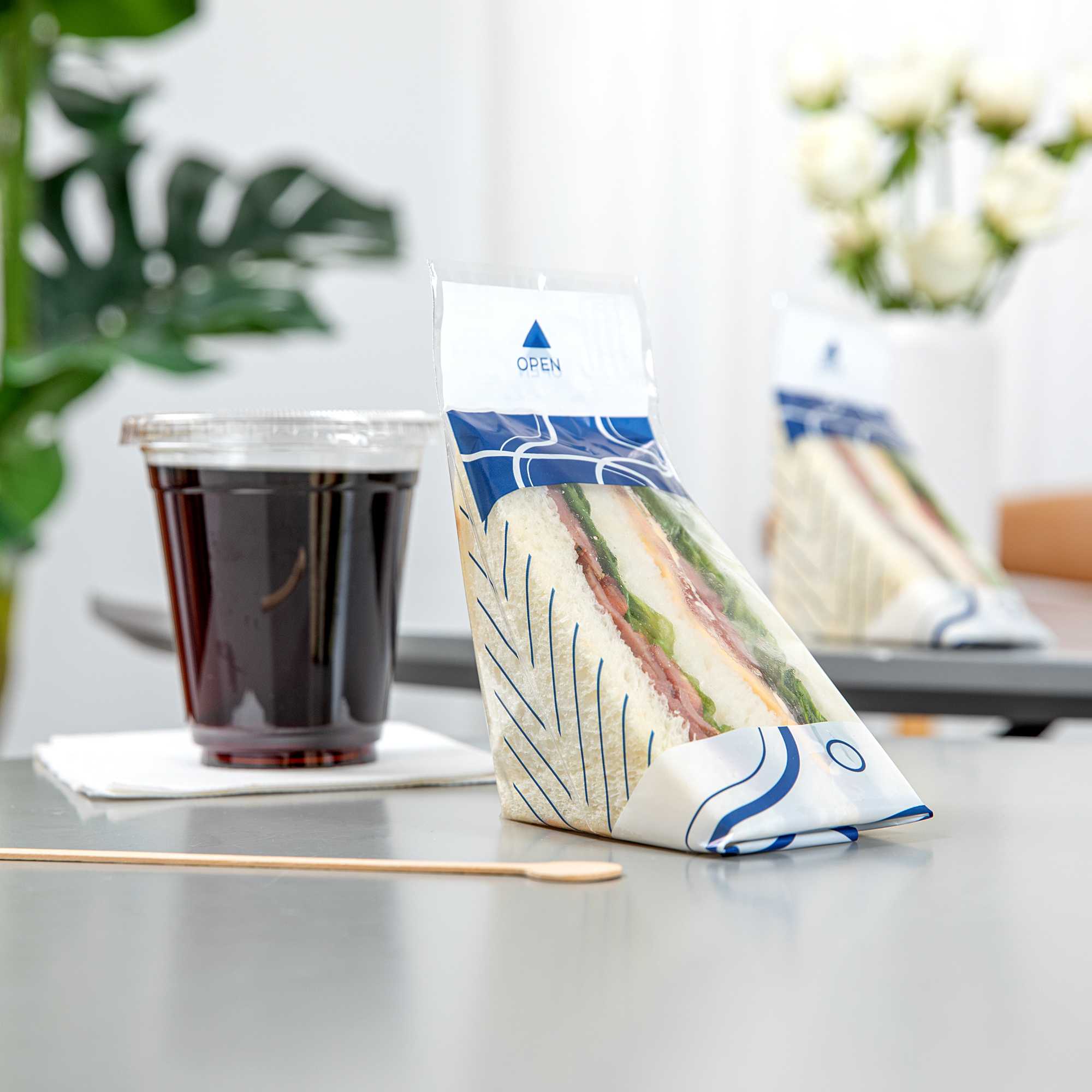 Bag Tek Triangle Abstract Lines and Striped Plastic Sandwich Bag - Easy To Tear - 7 1/2" x 3" x 7 1/2" - 200 count box