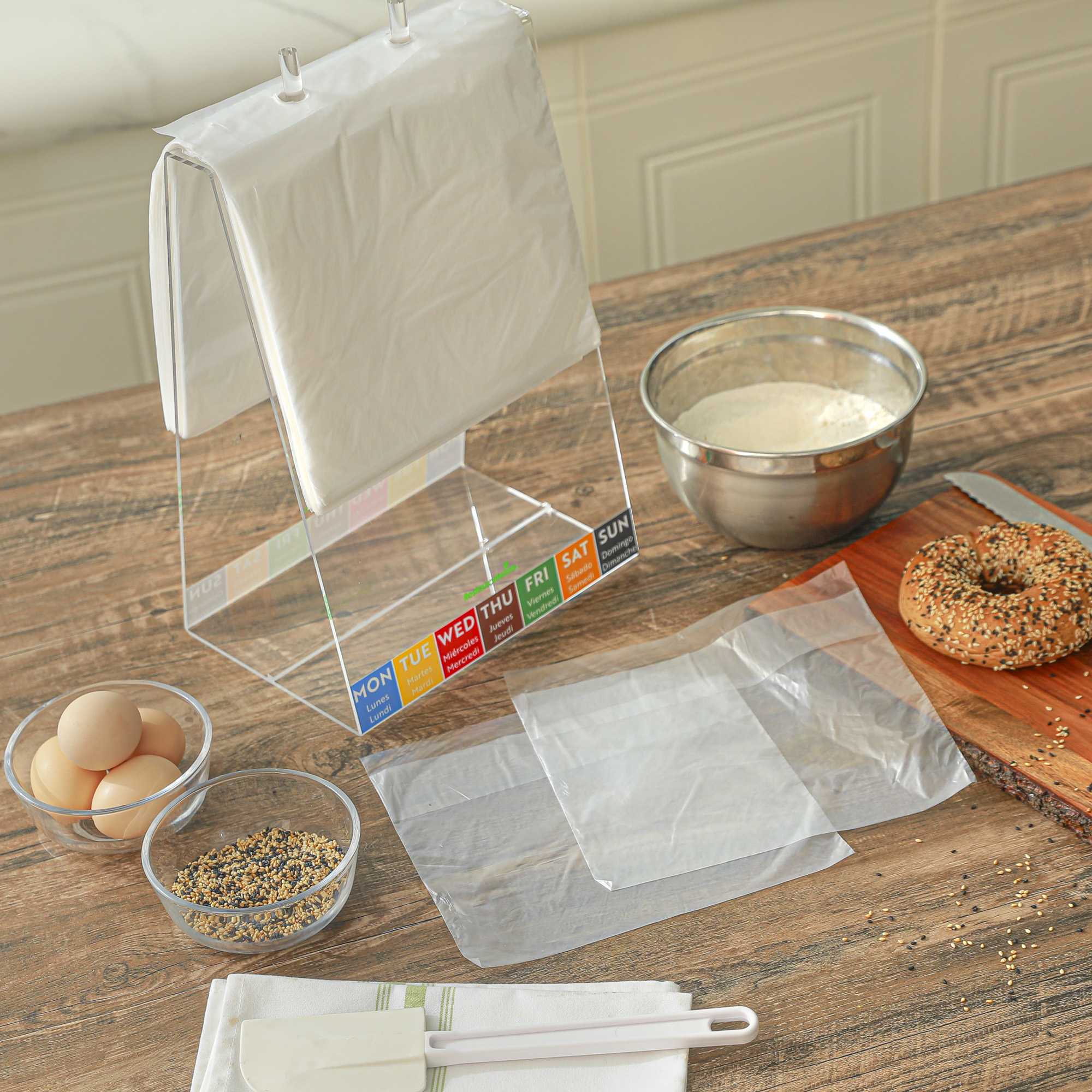 Bag Tek Plastic Unprinted Deli Saddle Bag - with Flip Top - 8 1/2" x 8 1/2" - 2000 count box