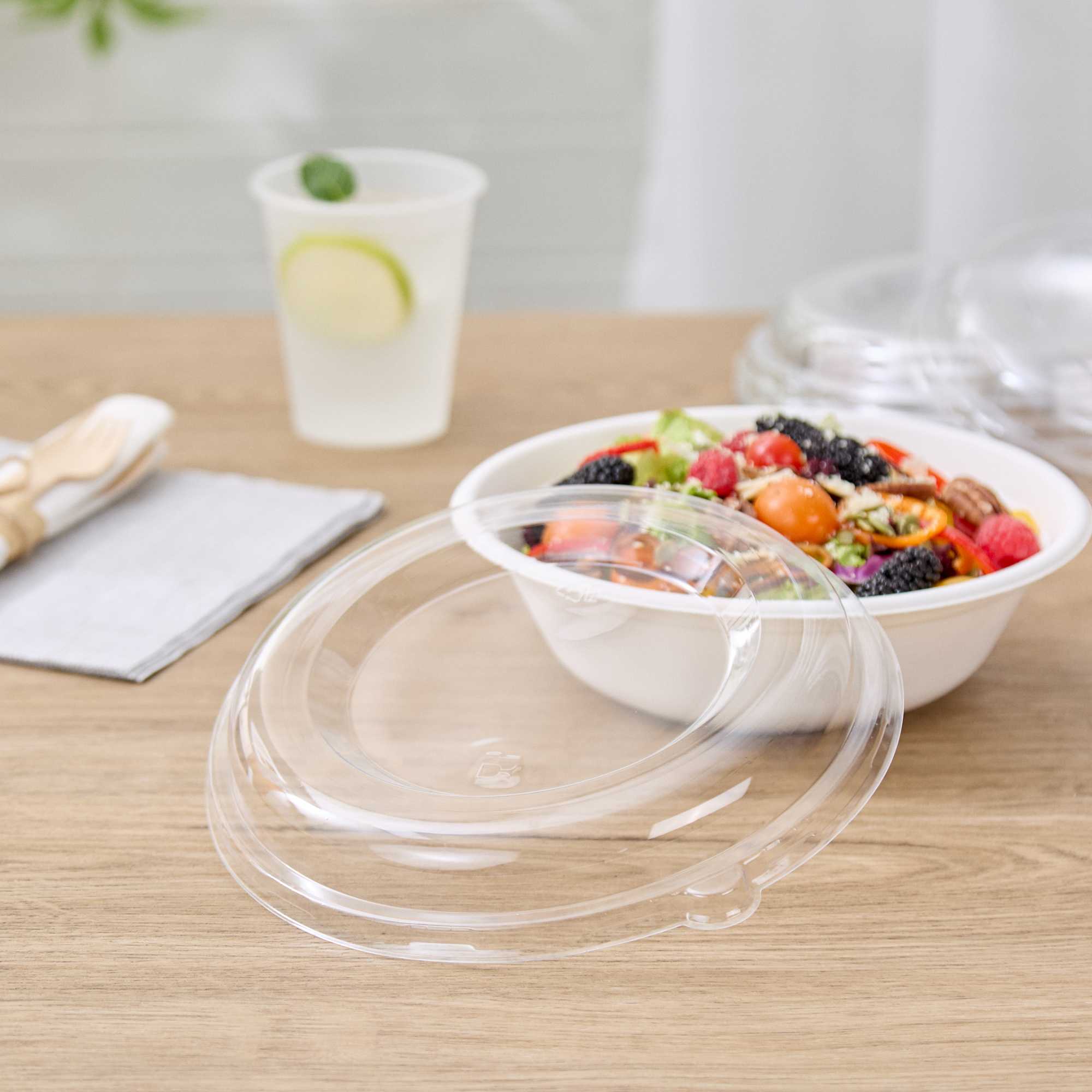 Pulp Safe Round Clear PET Plastic Dome Lid - Fits 32 oz Bagasse Bowl - 100 count box