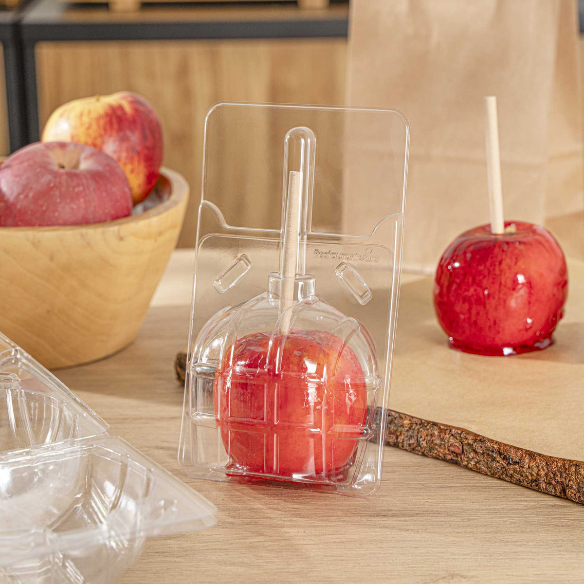 Thermo Tek Plastic Large Disposable Candy Apple Bubble - 6 1/2" x 4" x 3 1/2" - 50 count box