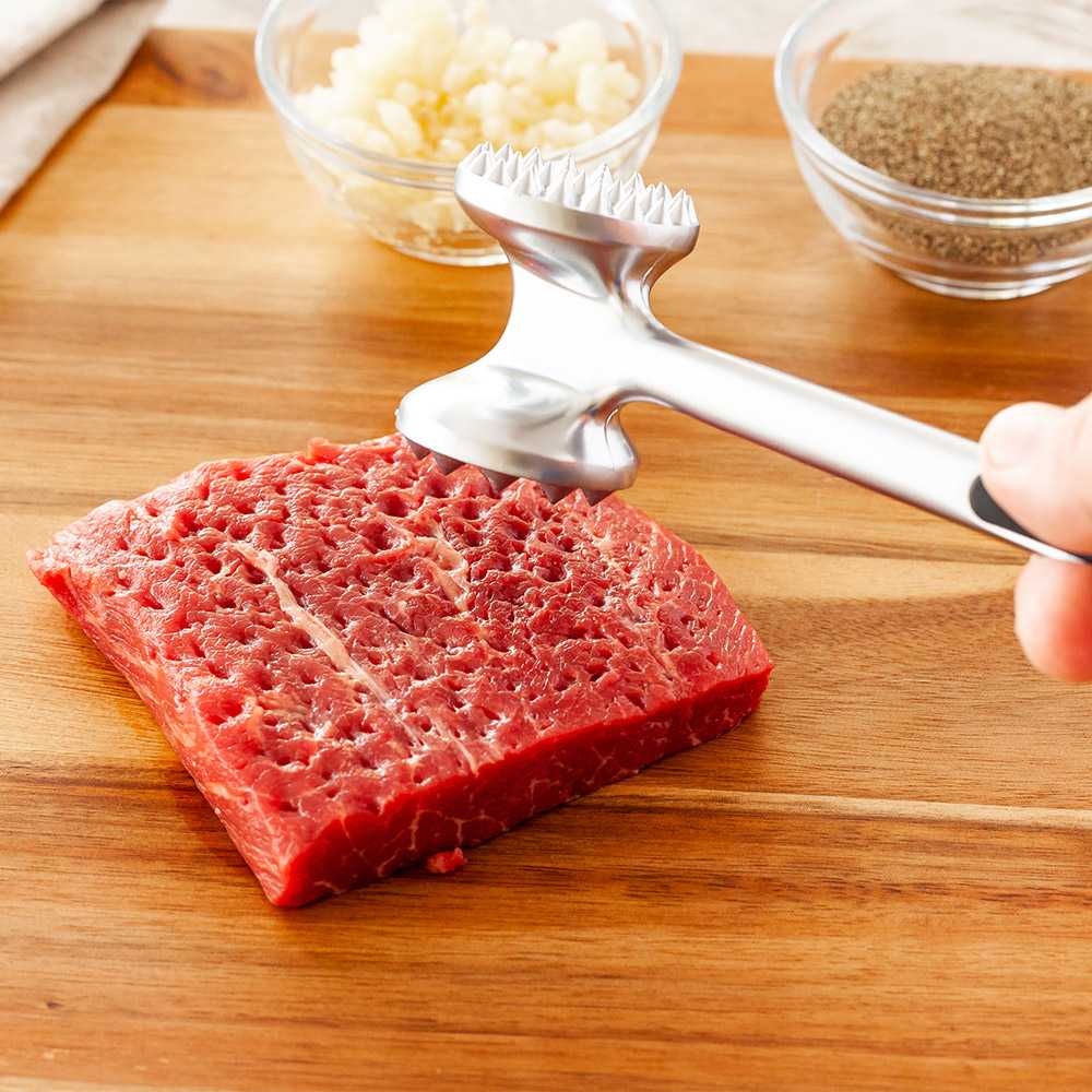 Met Lux Professional Meat Tenderizer - 1 1/2" x 1 1/2" - 1 count box