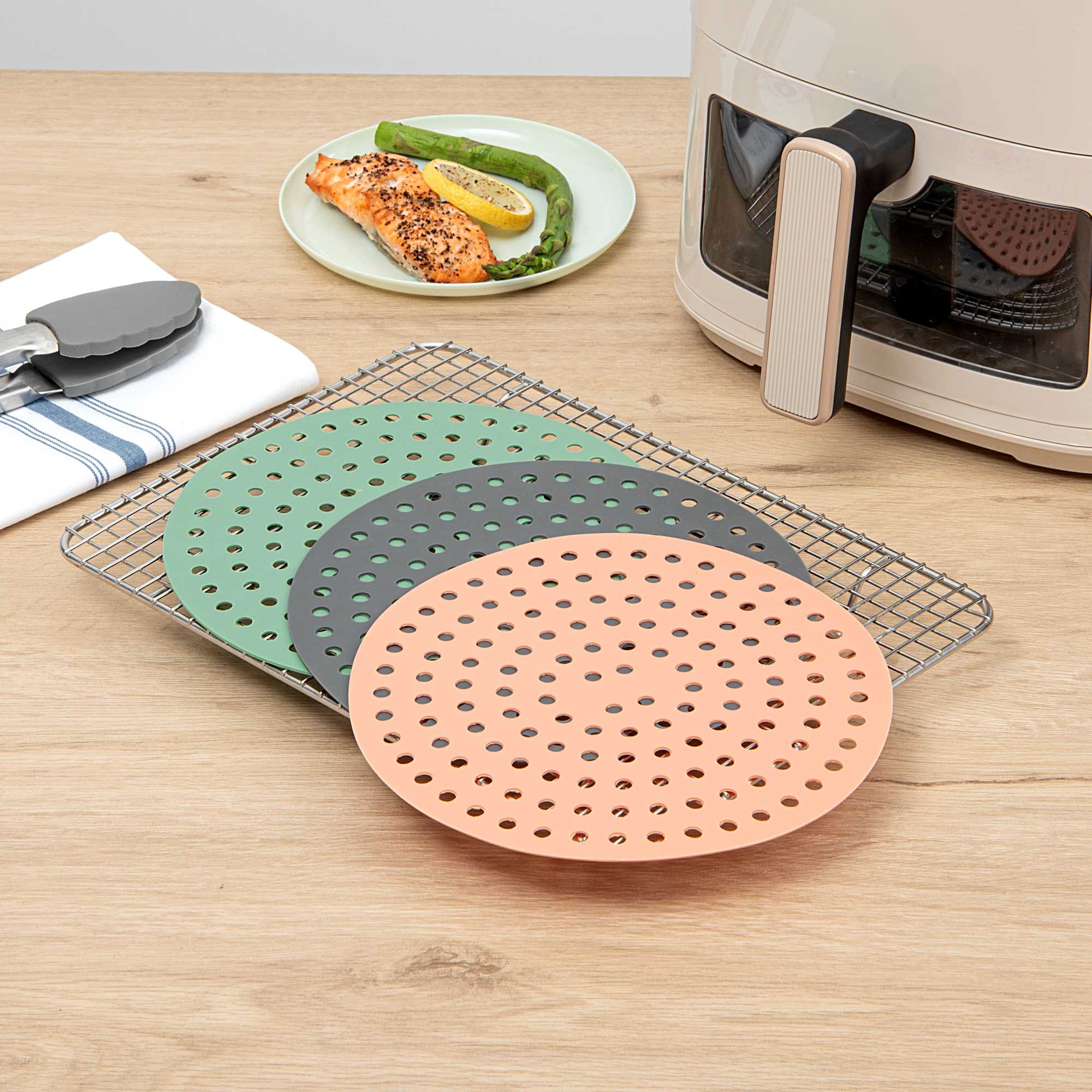 Pastry Tek Round 3-Piece Assorted Reusable Silicone Air Fryer Liner Set - Non-Stick, For 5 to 7 qt - 7 3/4" - 1 count box