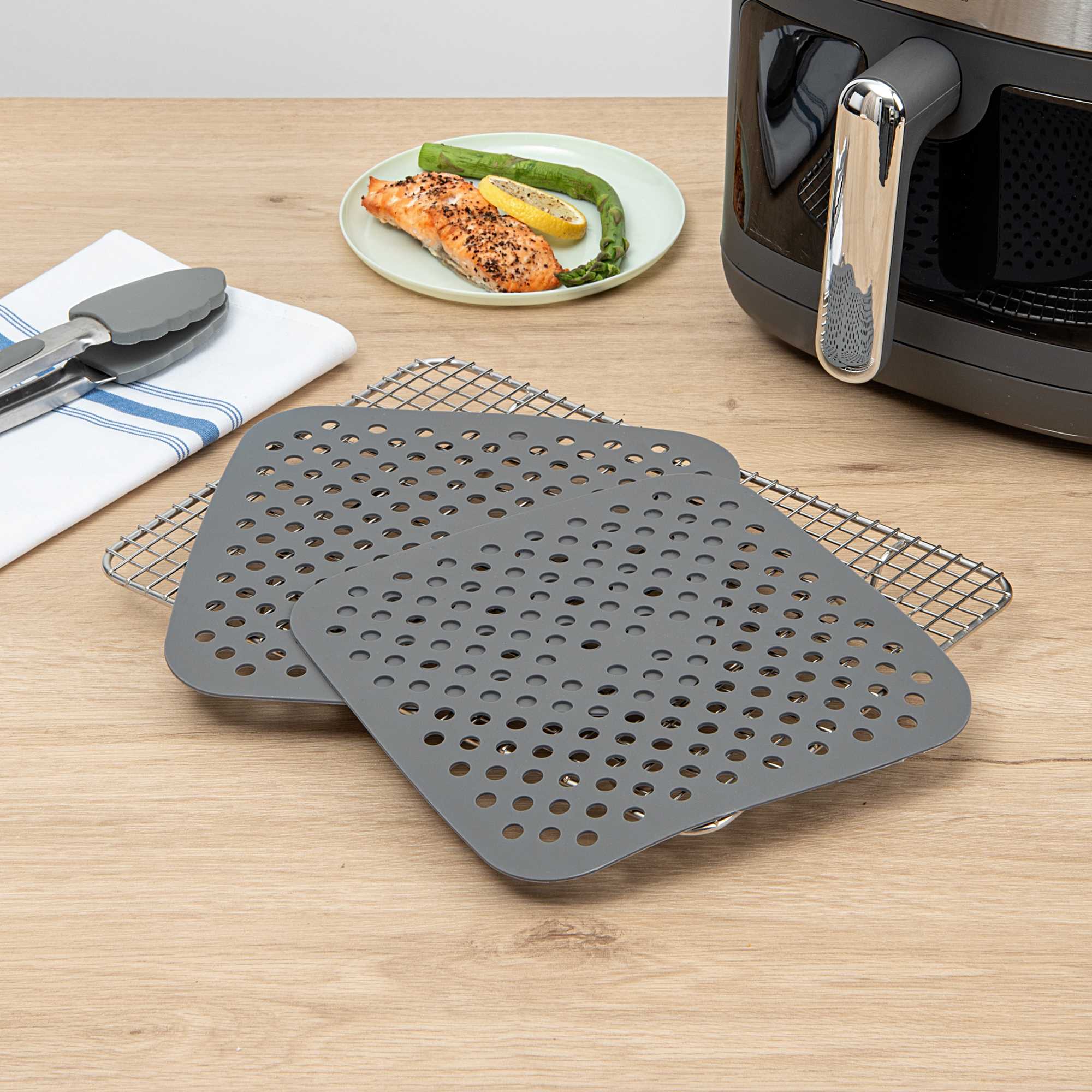 Pastry Tek Square Gray Reusable Silicone Air Fryer Liner - Non-Stick, For 5 qt or Bigger - 8 1/2" - 2 count box