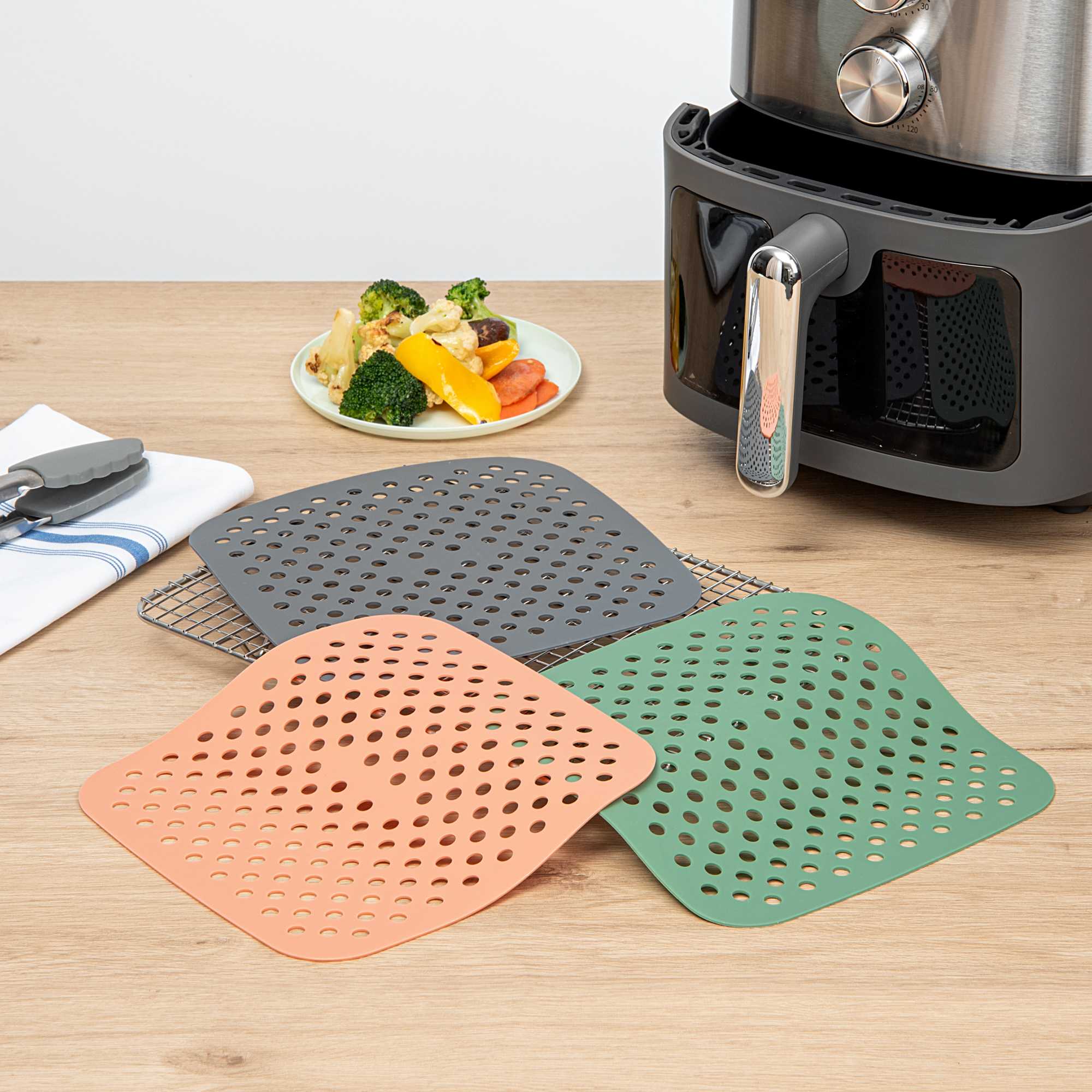 Pastry Tek Square 3-Piece Assorted Reusable Silicone Air Fryer Liner Set - Non-Stick, For 5 qt or Bigger - 8 1/2" - 1 count box