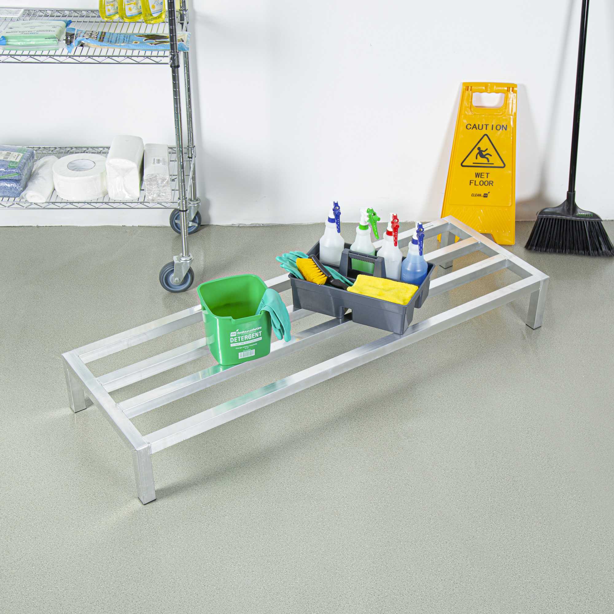 Kitchen Tek Aluminum Dunnage Rack - 1740 Lb Capacity - 60" x 20" x 8" - 1 count box