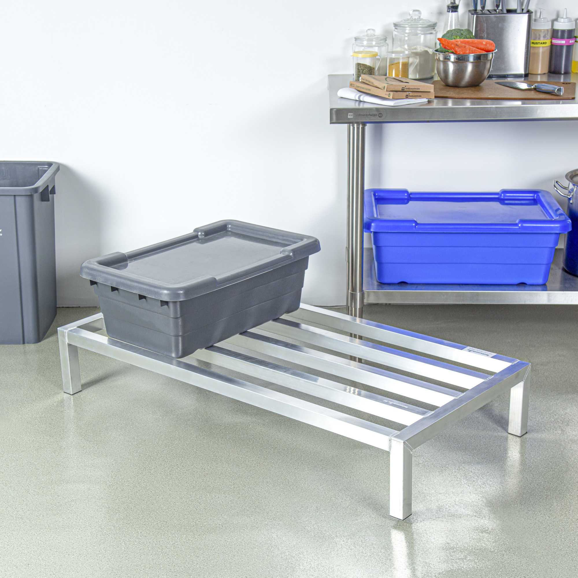 Kitchen Tek Aluminum Dunnage Rack - 1780 Lb Capacity - 48" x 24" x 8" - 1 count box