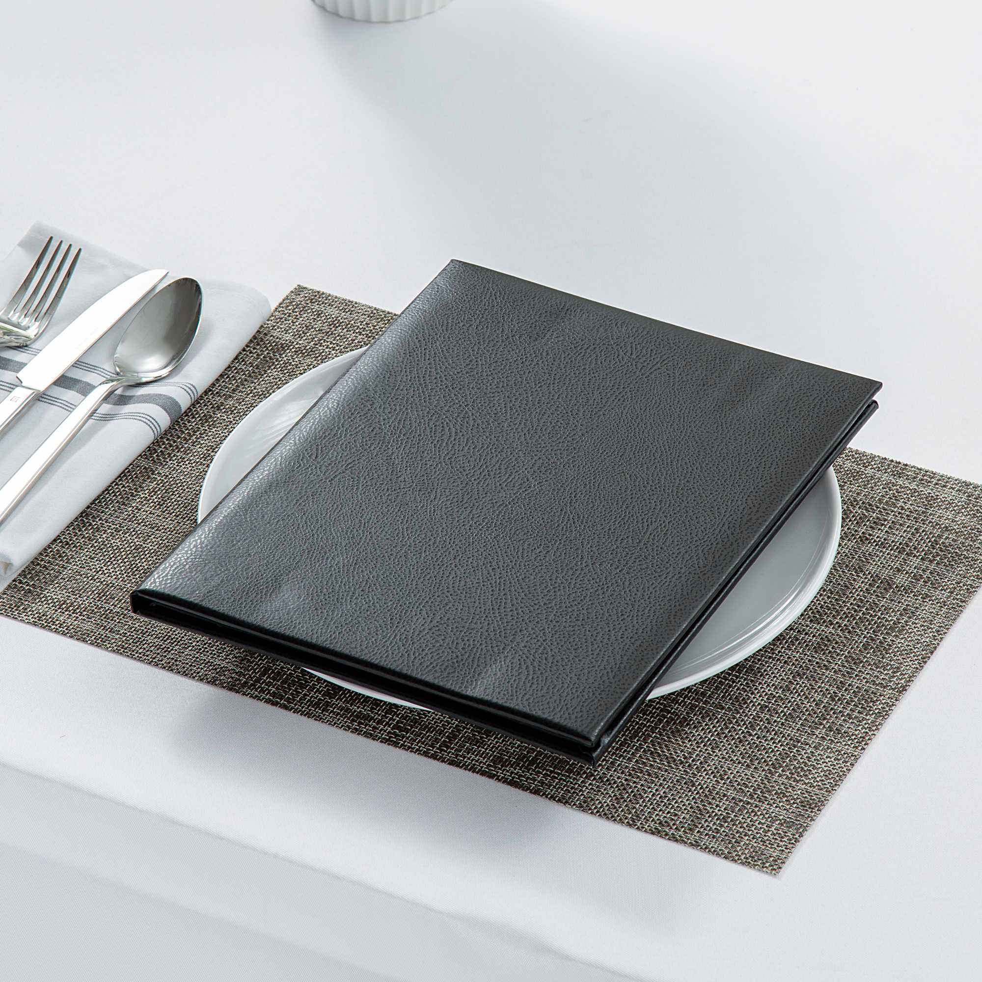 Chef 101 Black Vinyl Menu Booklet - 2-View - 8 1/2" x 11" - 1 count box
