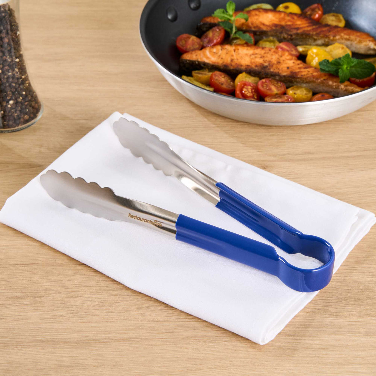 Met Lux Stainless Steel Tongs - Scalloped, Blue Coated Handle - 10 1/4" x 1 1/2" x 1 1/2" - 1 count box
