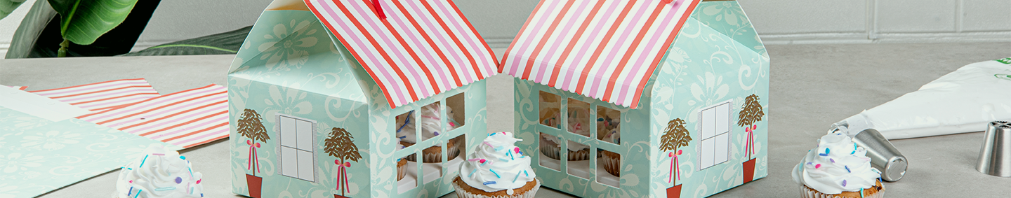 Gift Boxes & Trays